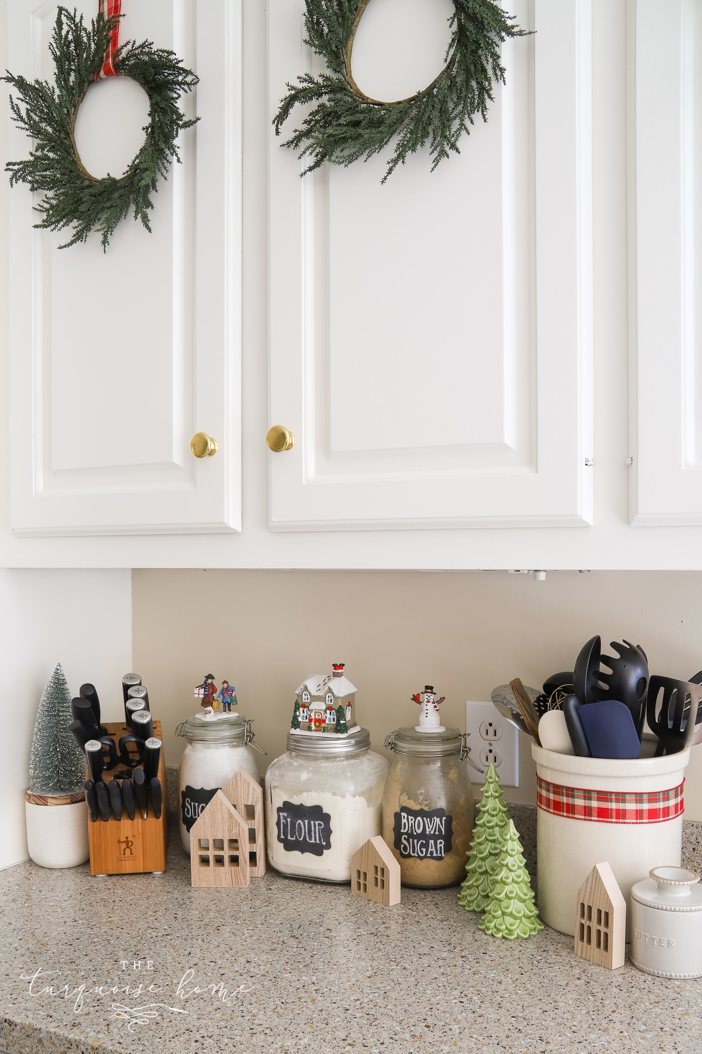 Stoneware Utensil Holder Cream - Hearth & Hand™ with Magnolia  Kitchen  countertop decor, Home decor kitchen, Kitchen counter decor