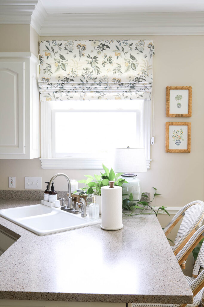 roman blinds kitchen