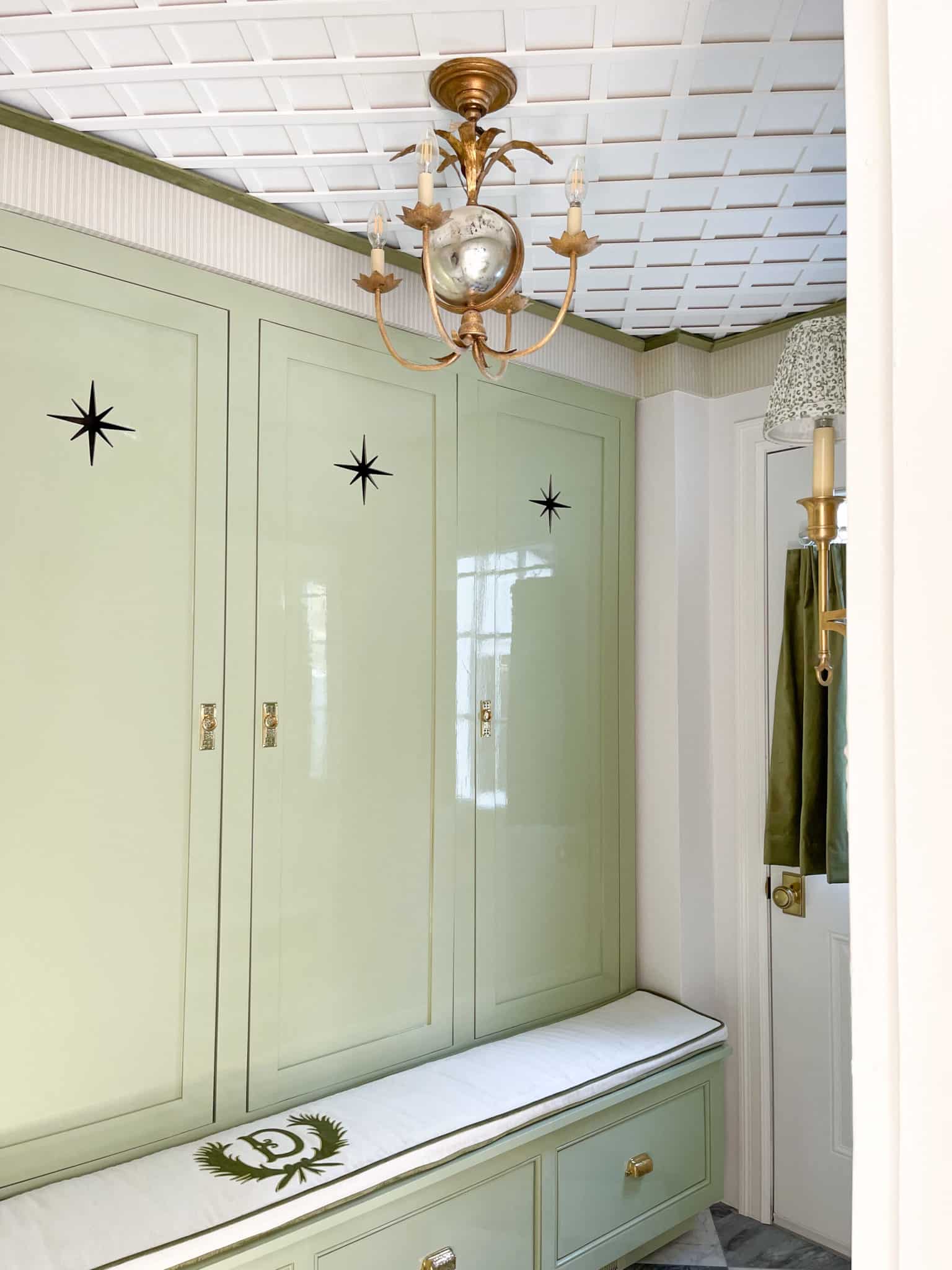 green glam mudroom