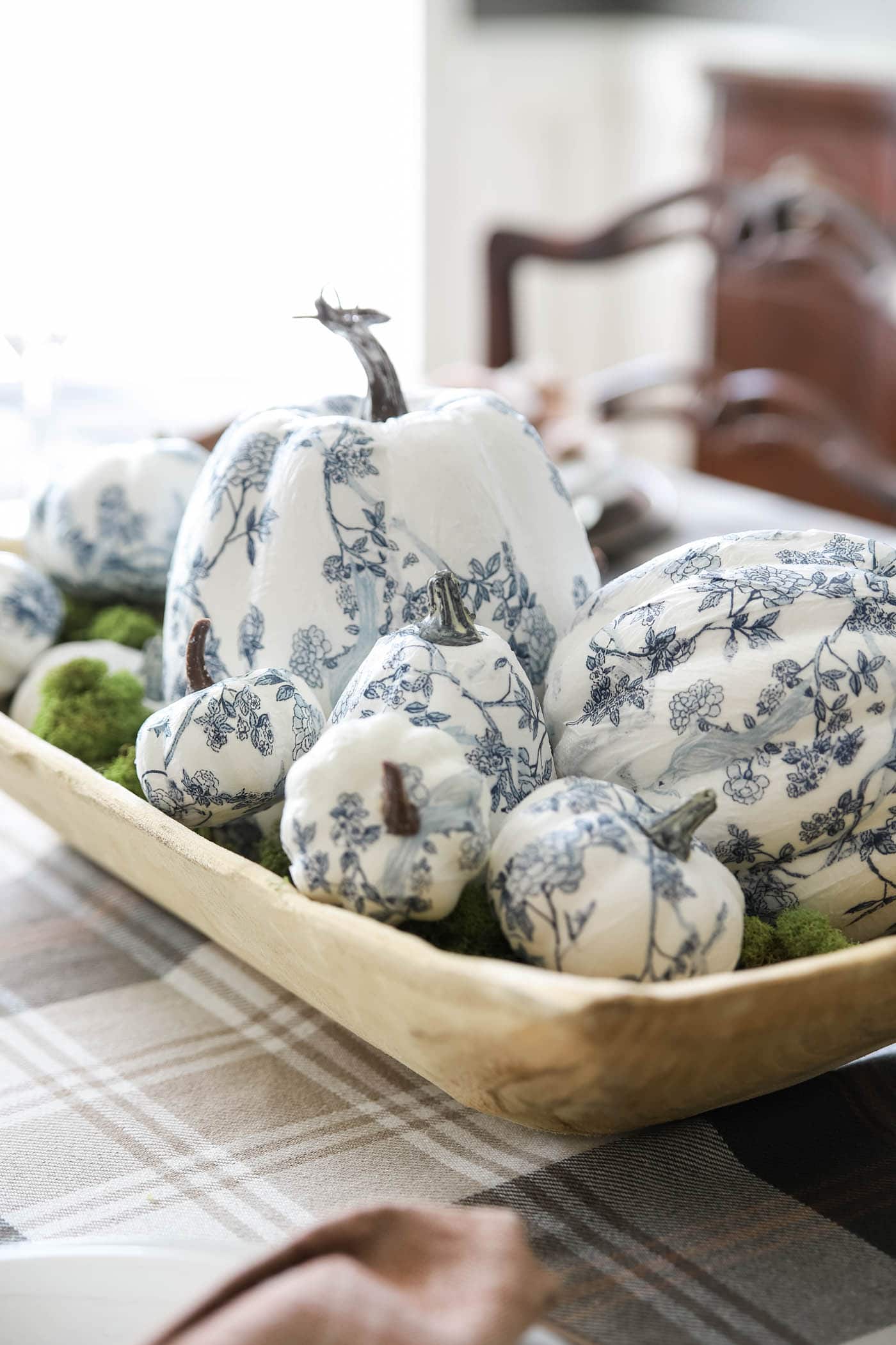 DIY Chinoiserie Pumpkins {with video tutorial}