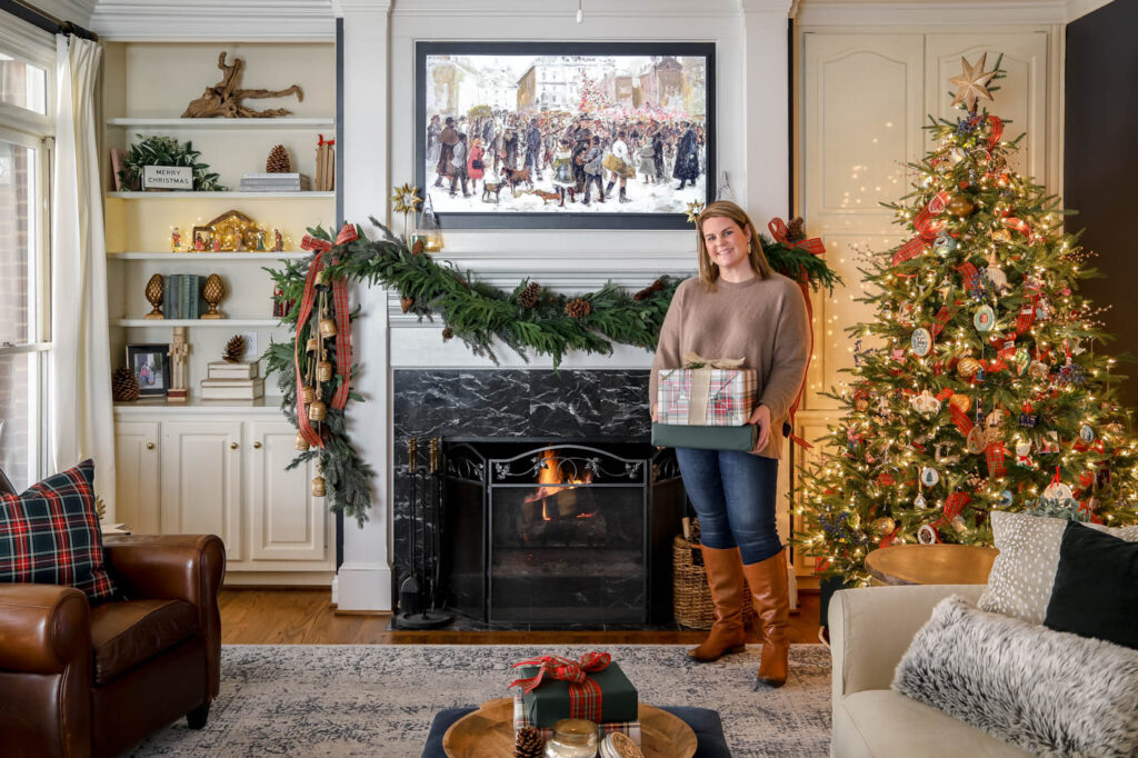 Plaid Christmas Decor in the Living Room