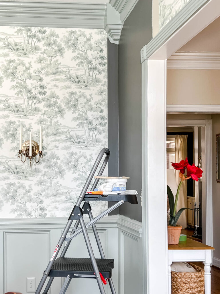 These Wallpaper Pastes Make Wall Design Projects Easy