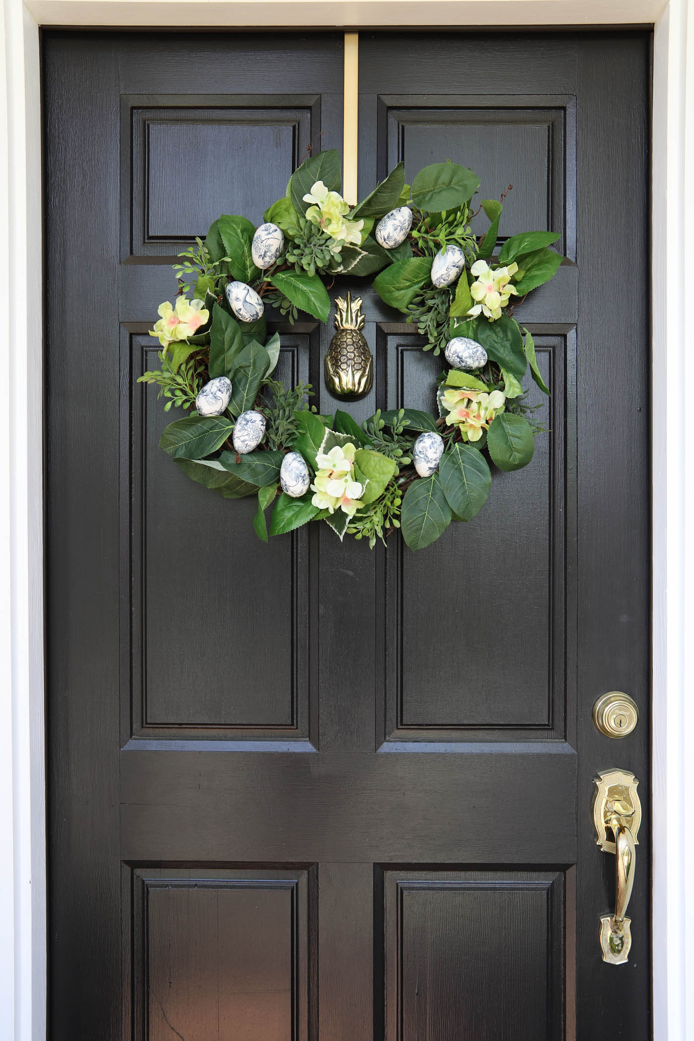 DIY Chinoiserie Egg Wreath