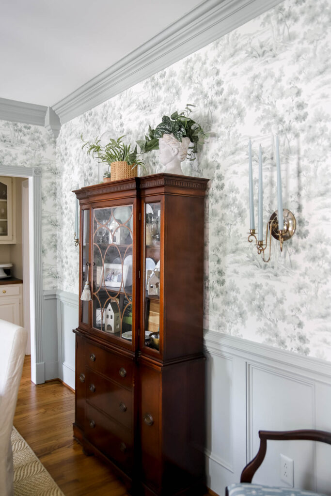 What Color Walls Go with Dark Wood Trim? The Turquoise Home