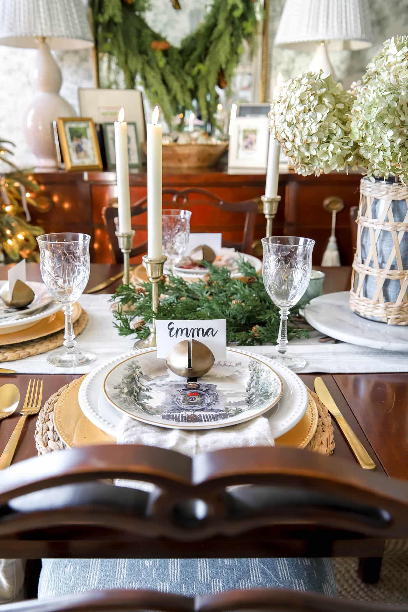 christmas place setting in the dining room