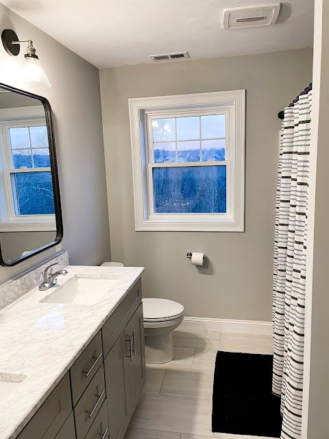 crispy white, black and gray bathroom