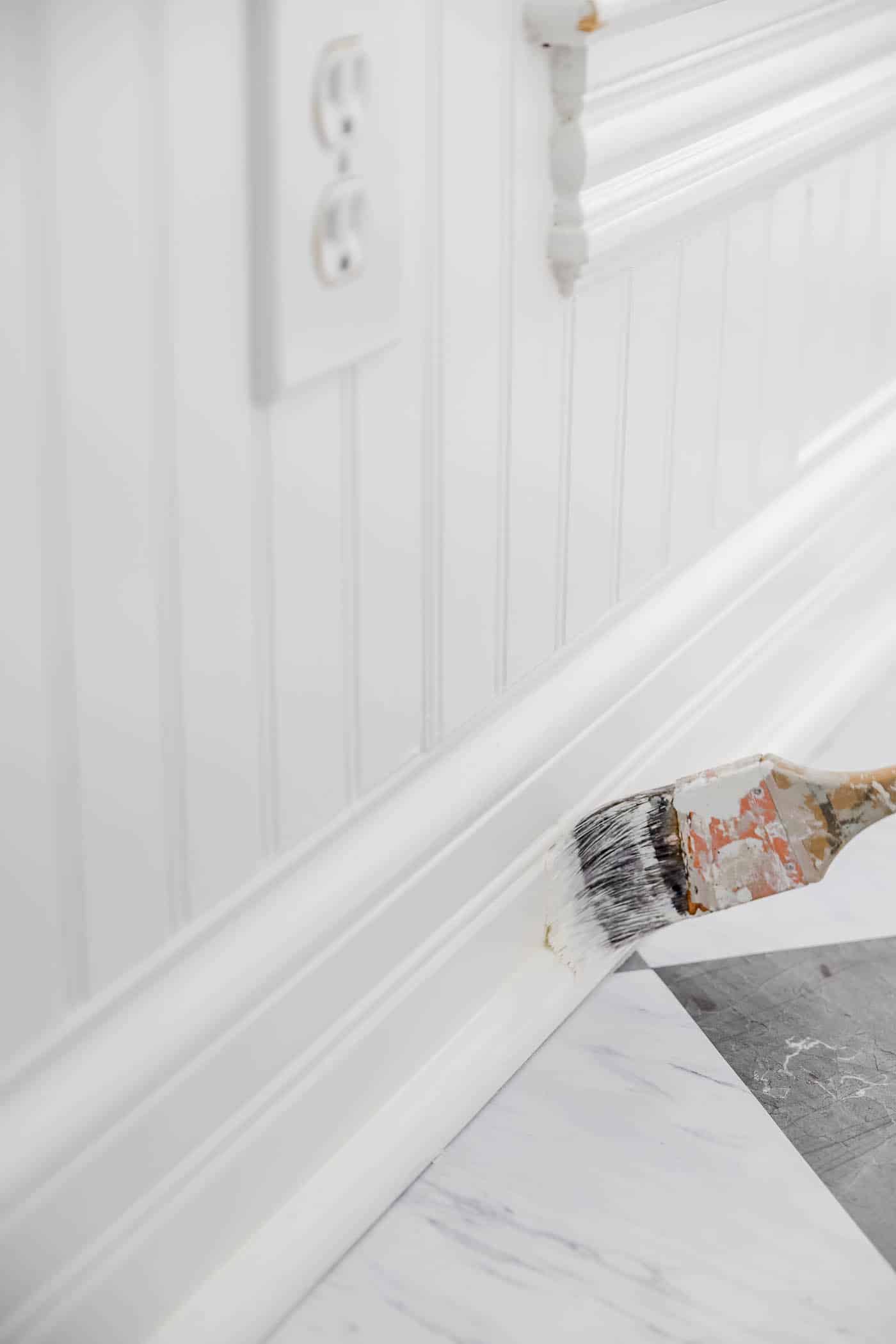 How to Paint Trim: A Step-by-Step Guide