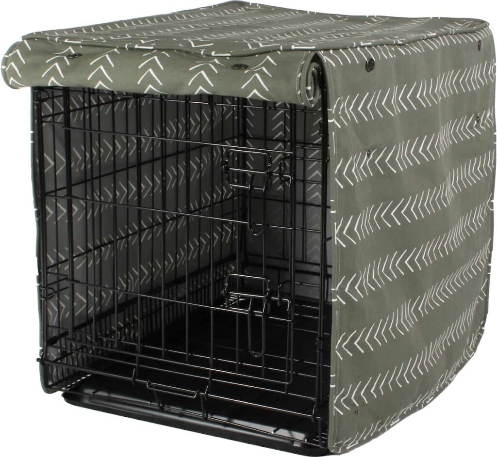Molly Mutt dog crate cover in green.
