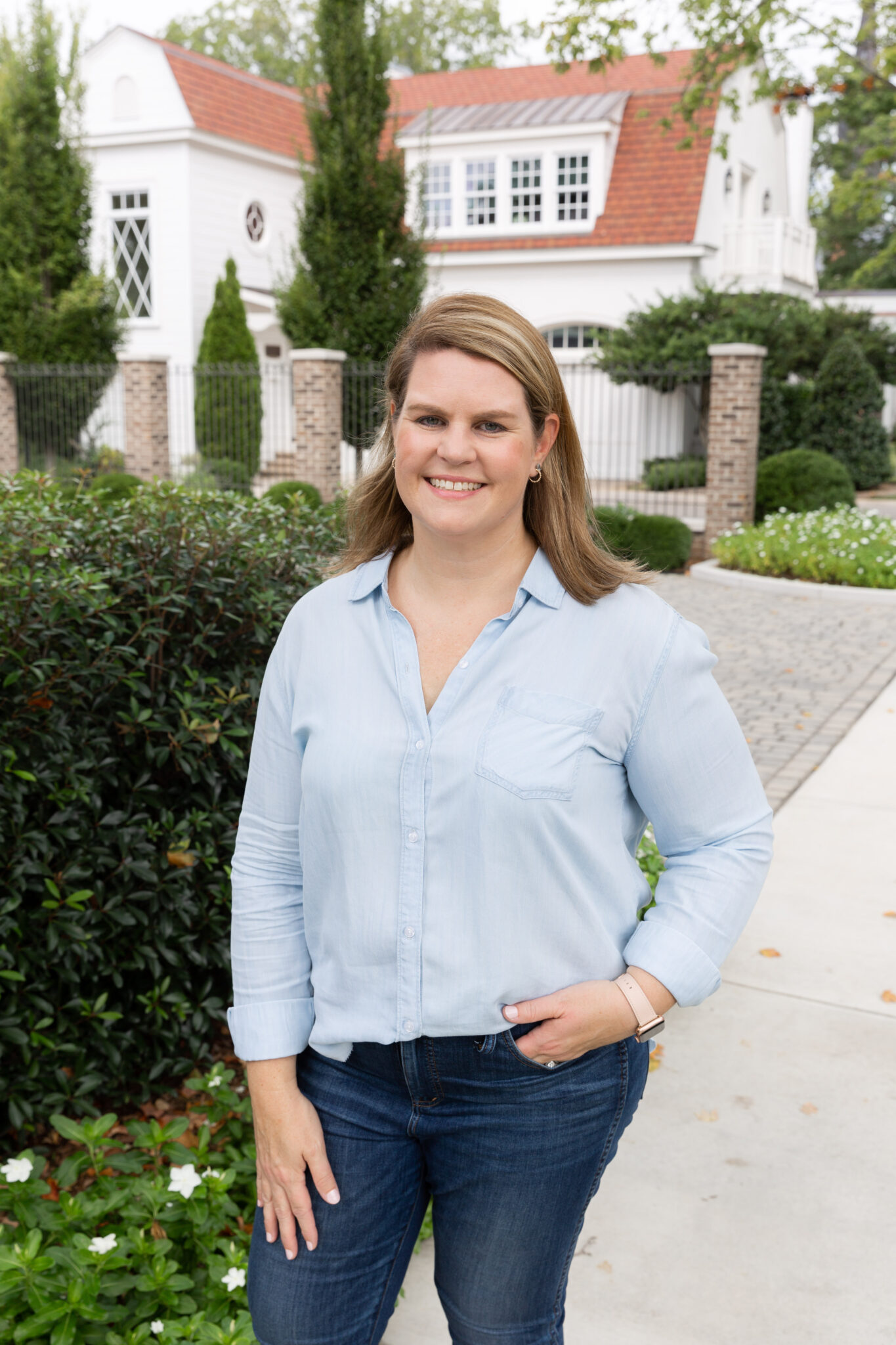 Laura Nickelson of The Turquoise Home