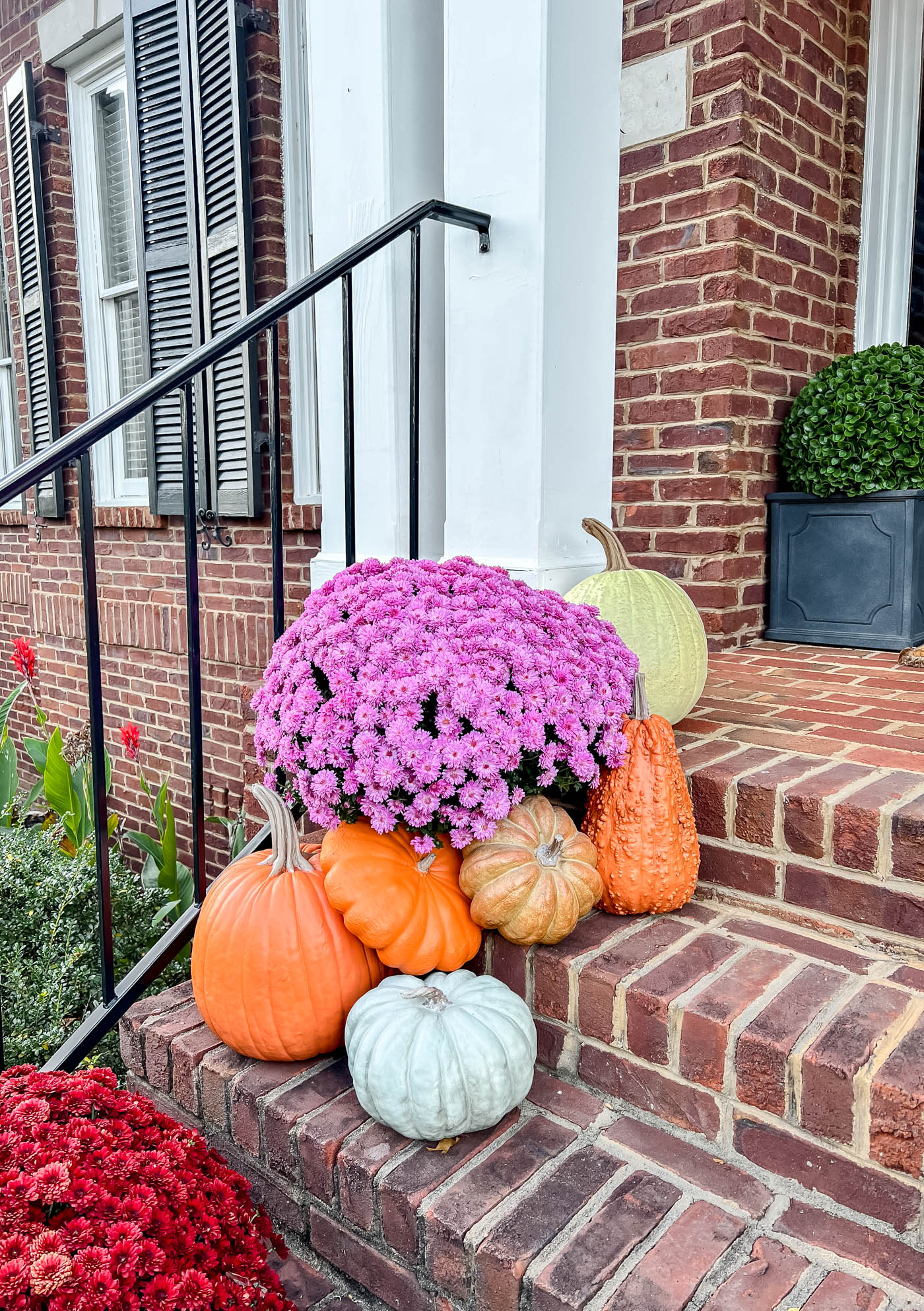 The Best Realistic Fake Pumpkins