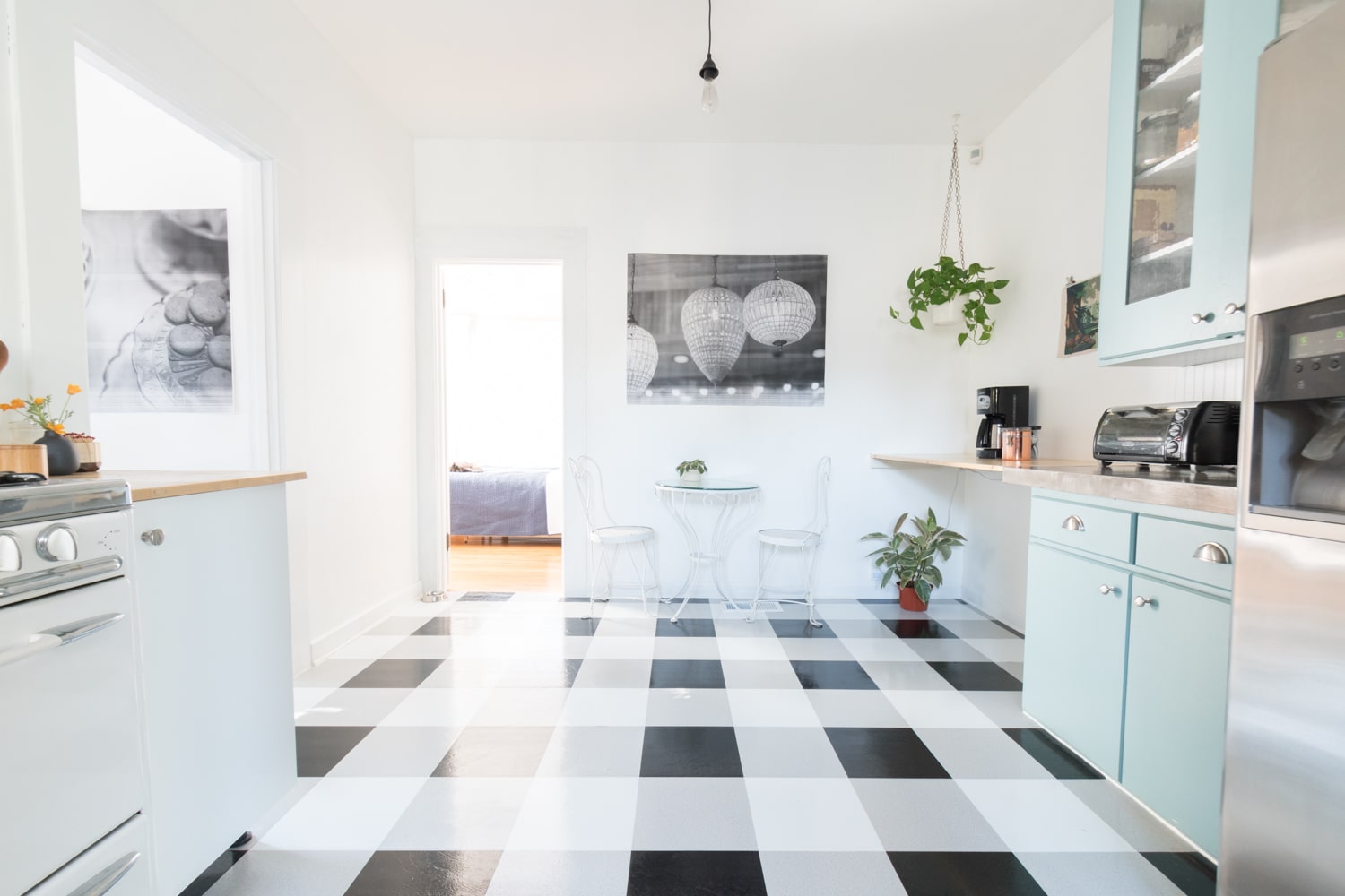 vinyl floor in plaid pattern 