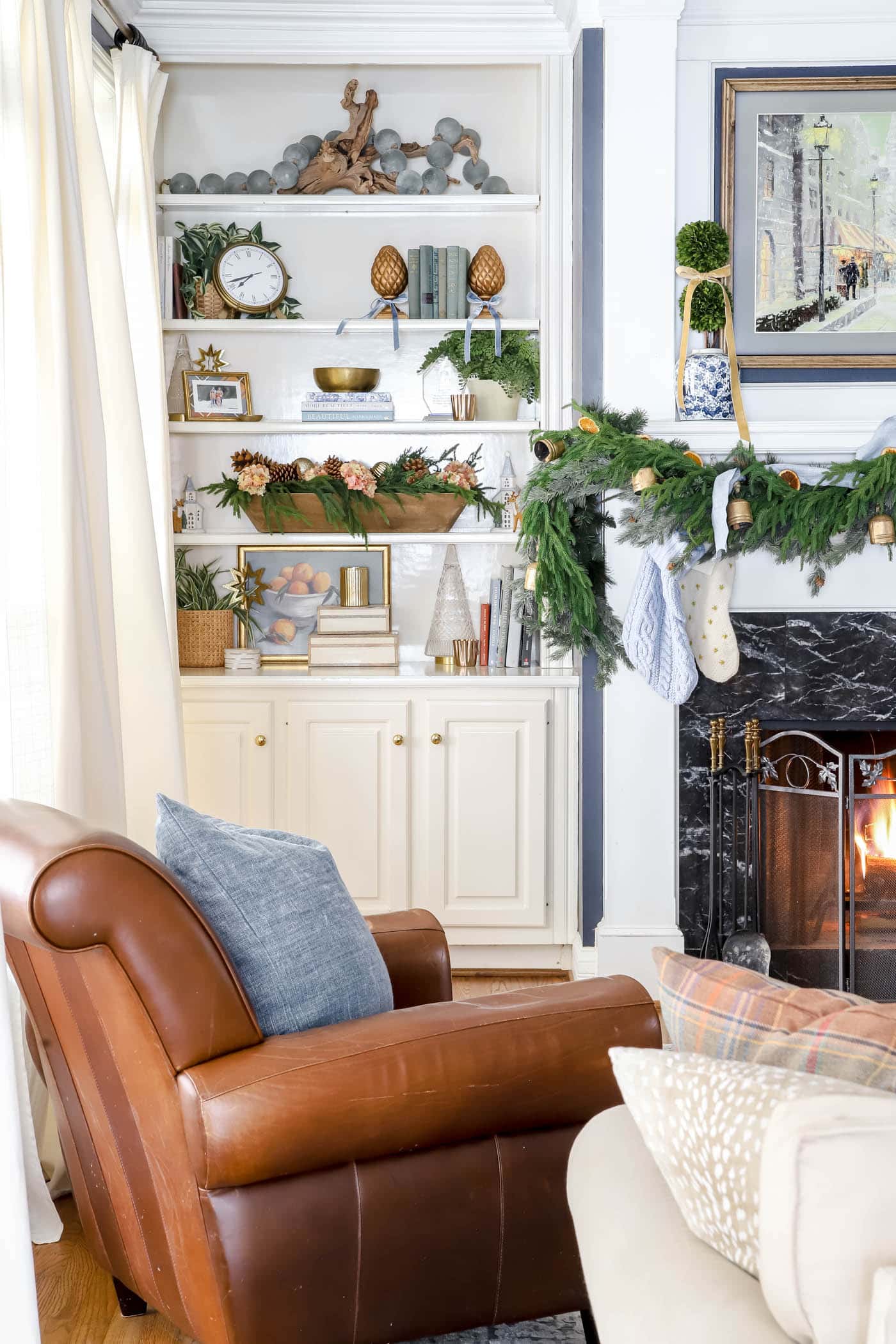 Orange, Blue \u0026 Brown Christmas Tree Ideas You'll Love, image size:1400x2100