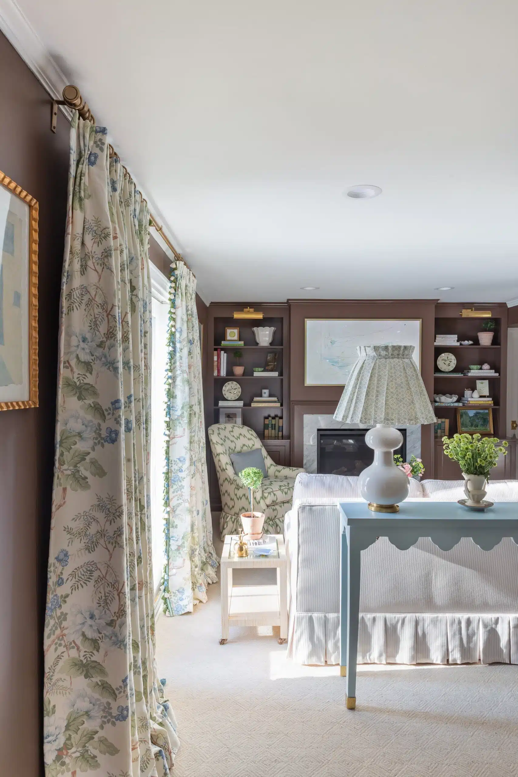 family room painted in Benjamin Moore mocha brown