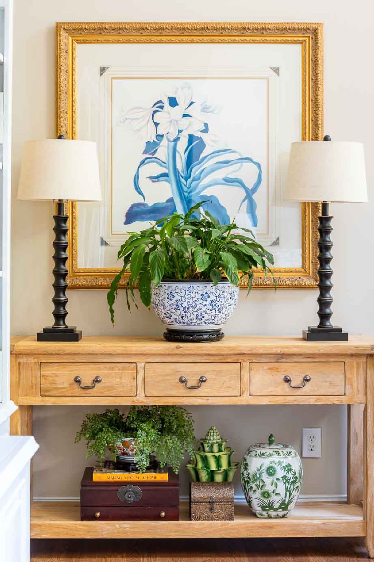 How to Choose the Best Size Tabletop Lamps and Lamp Shades from Worthing Court