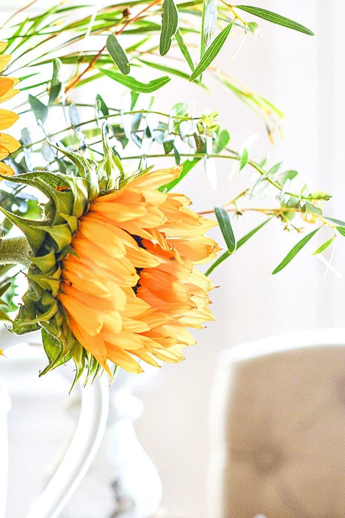 decorating with sunflowers