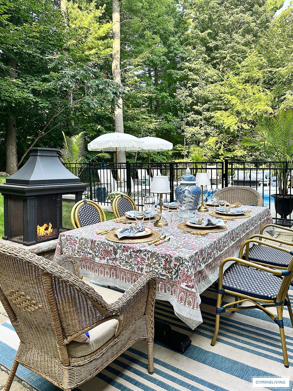 Chic Outdoor Tablescape With Block Prints