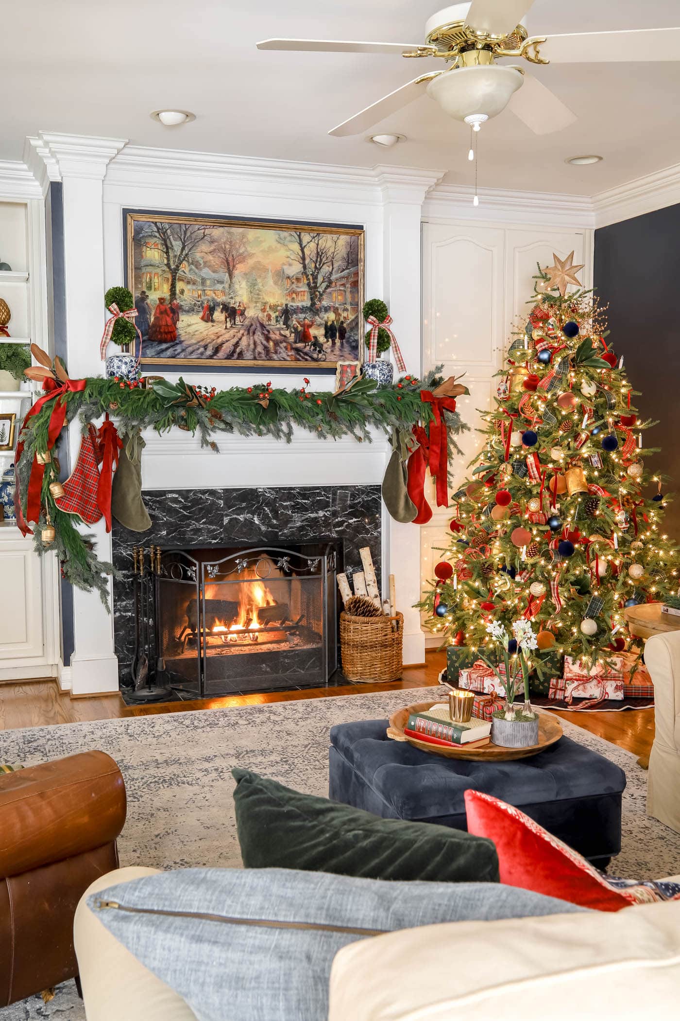 classic Ralph Lauren-Inspired Christmas decor in the living room.
