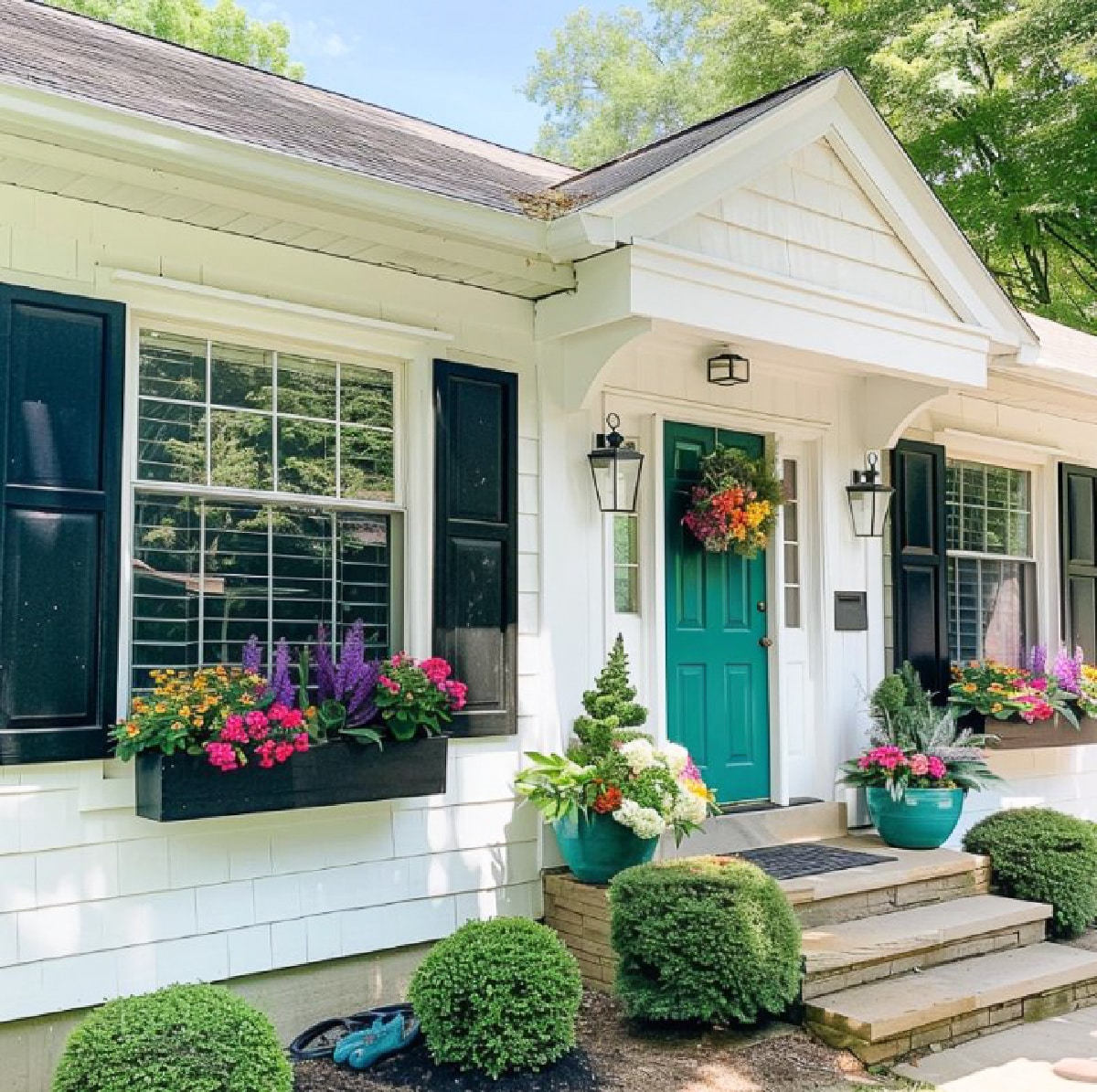 tips for decorating a small front porch