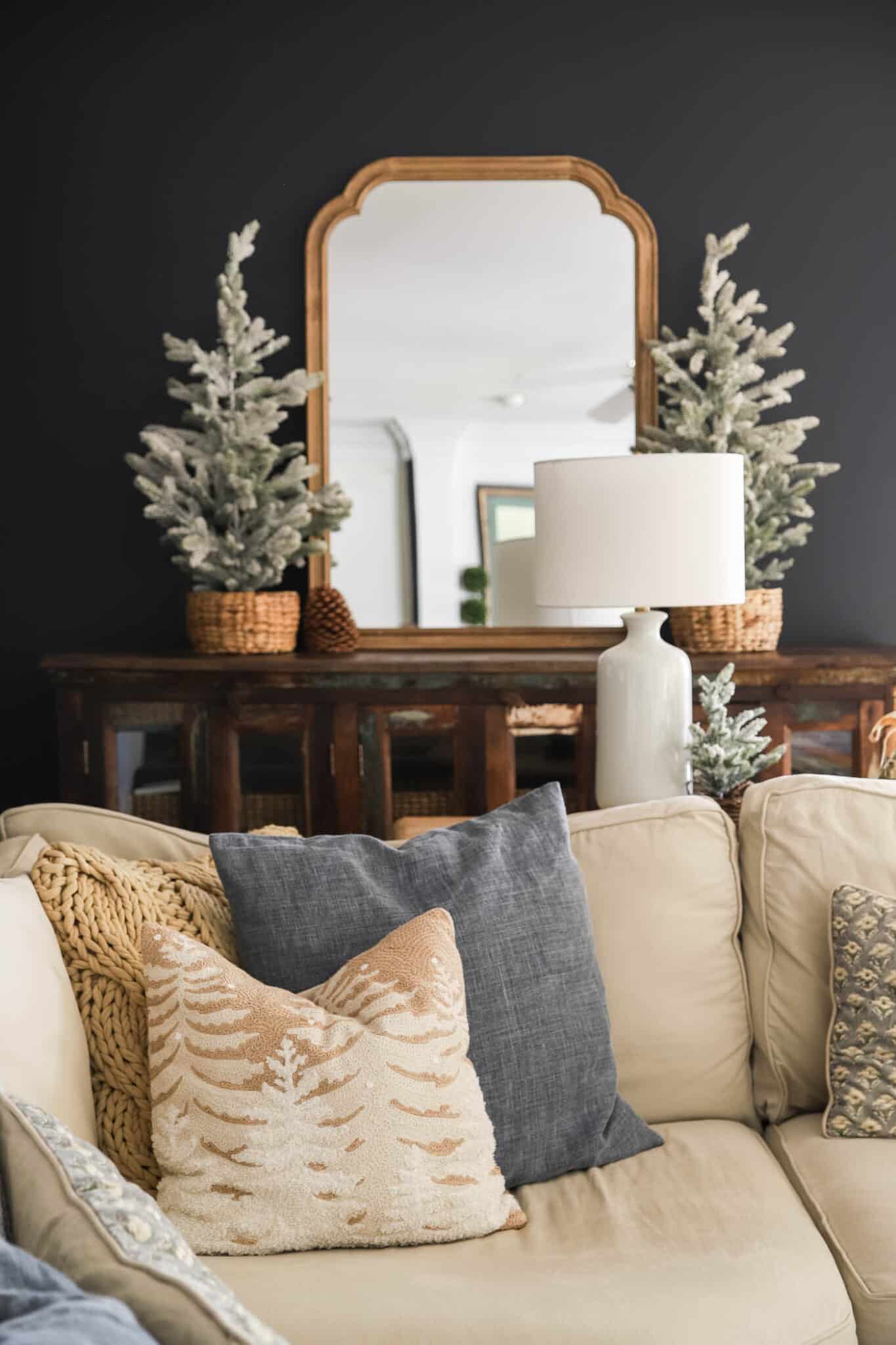 After Christmas Winter Decorating Ideas to Cozy Up Your Home Until Spring