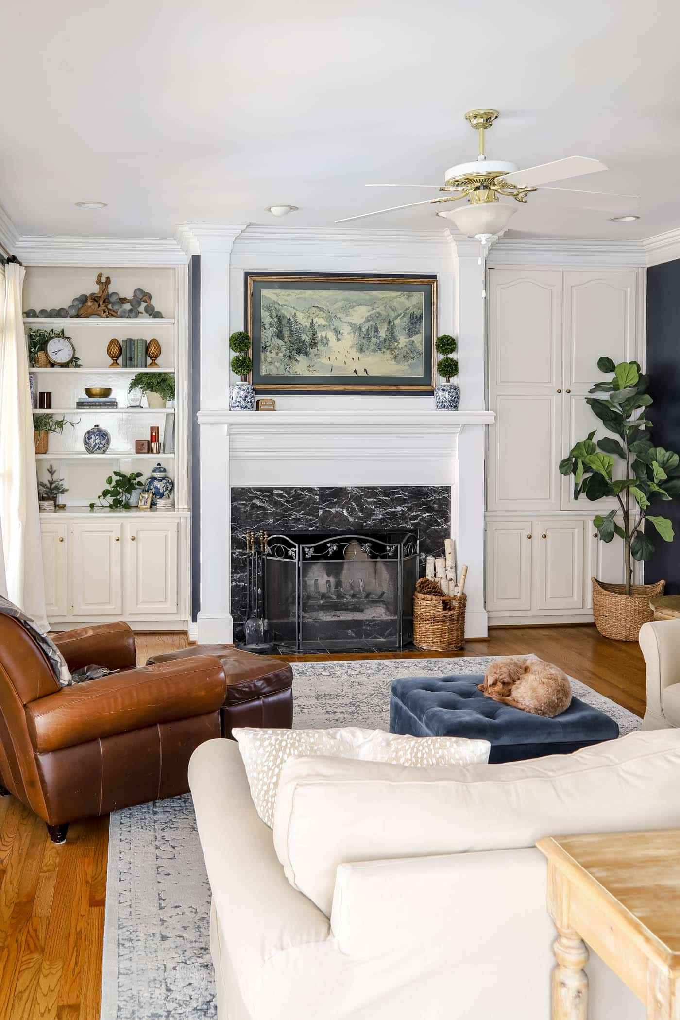 winter living room mantel decor