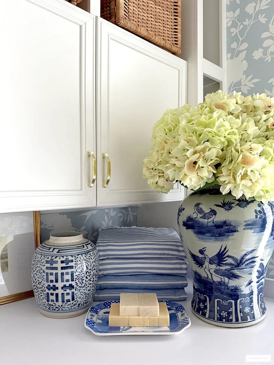 Laundry room with chinoiserie pots