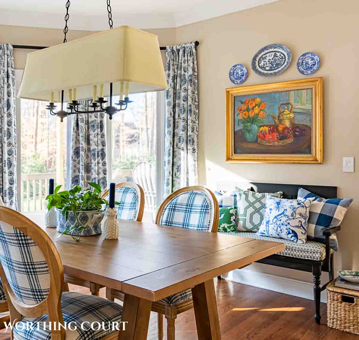 dining room with interior designer