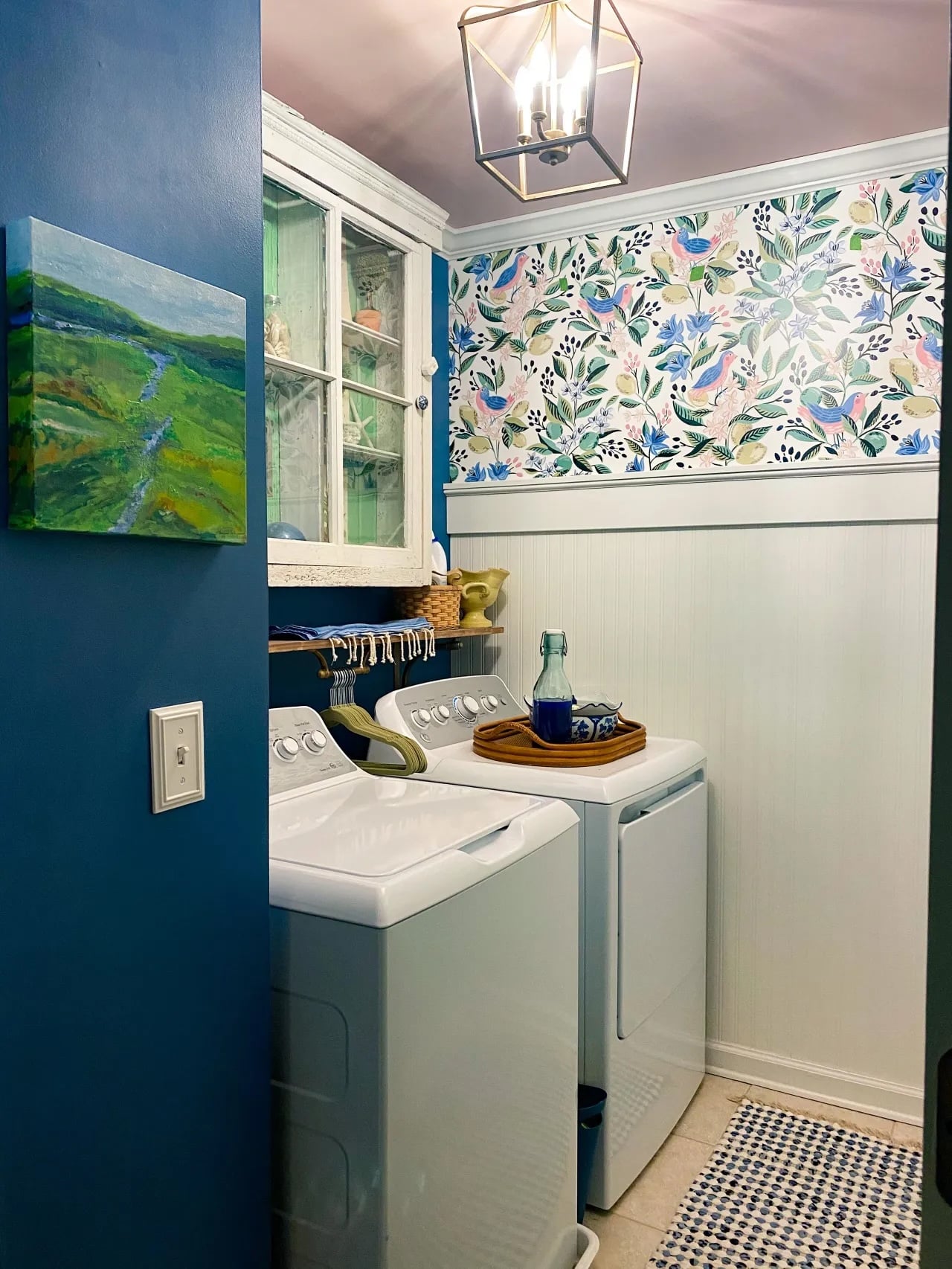 Small Laundry Room Decorating Ideas