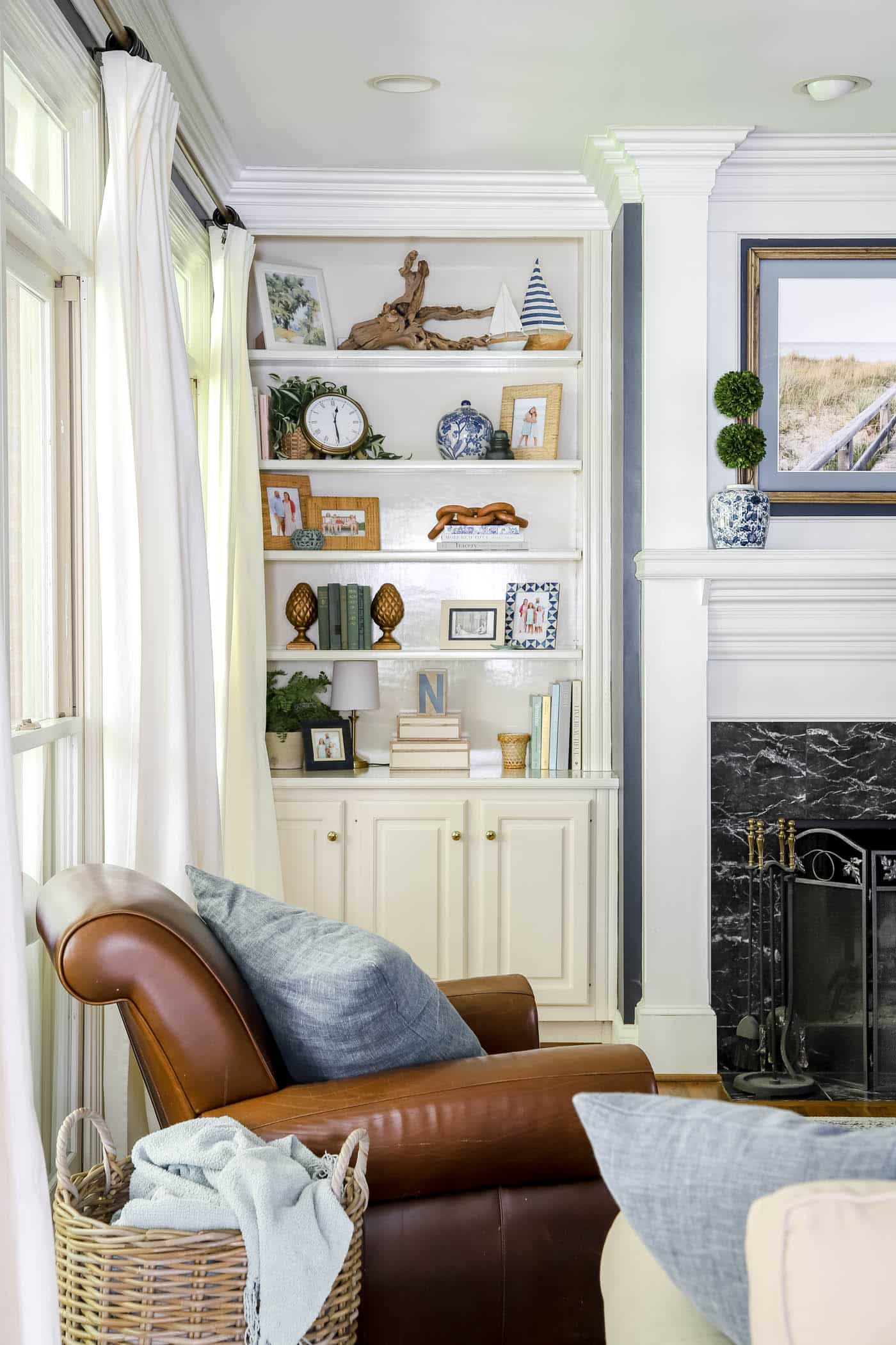 how to declutter a room in 5 easy steps