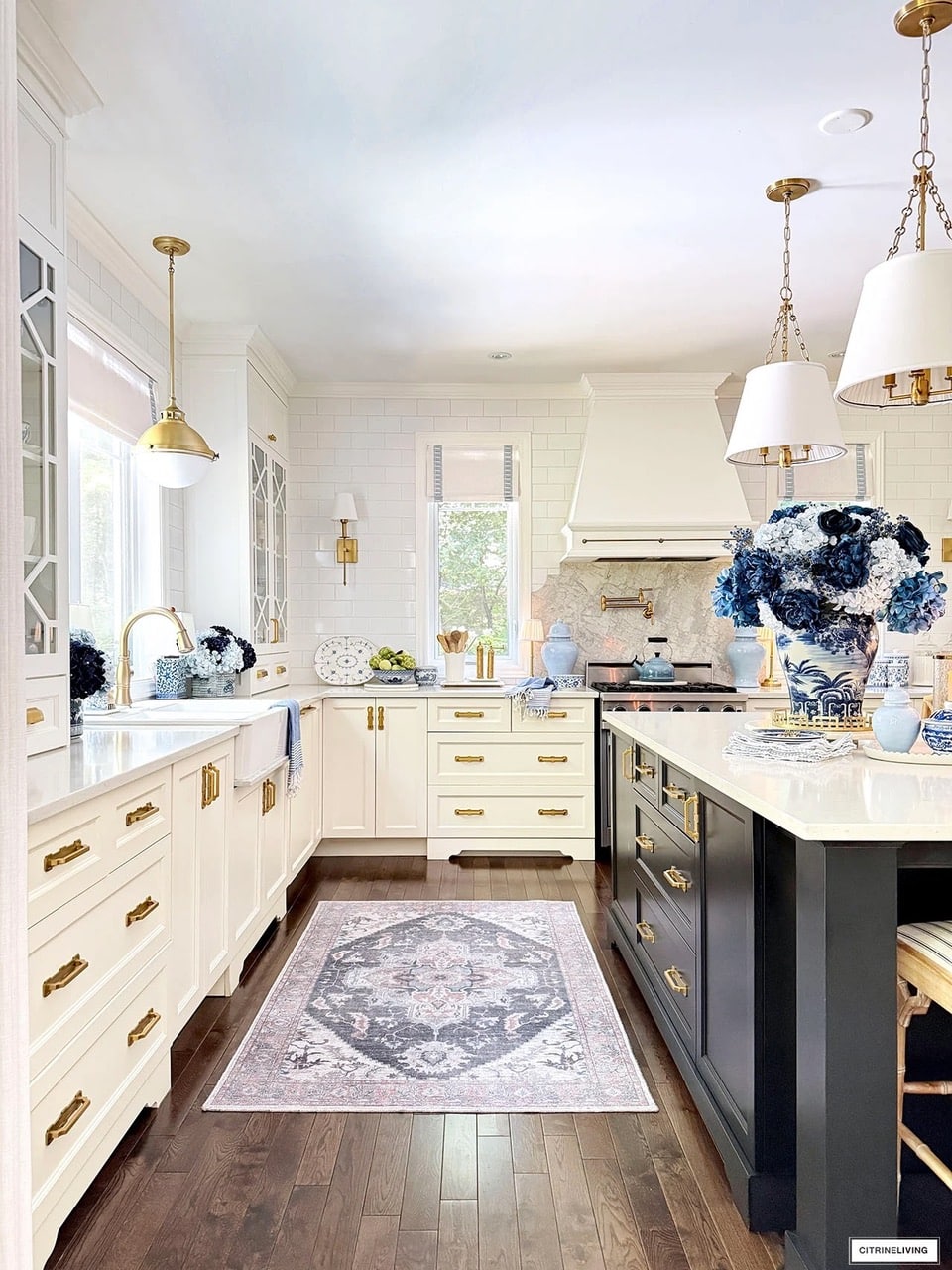 fall kitchen decorating