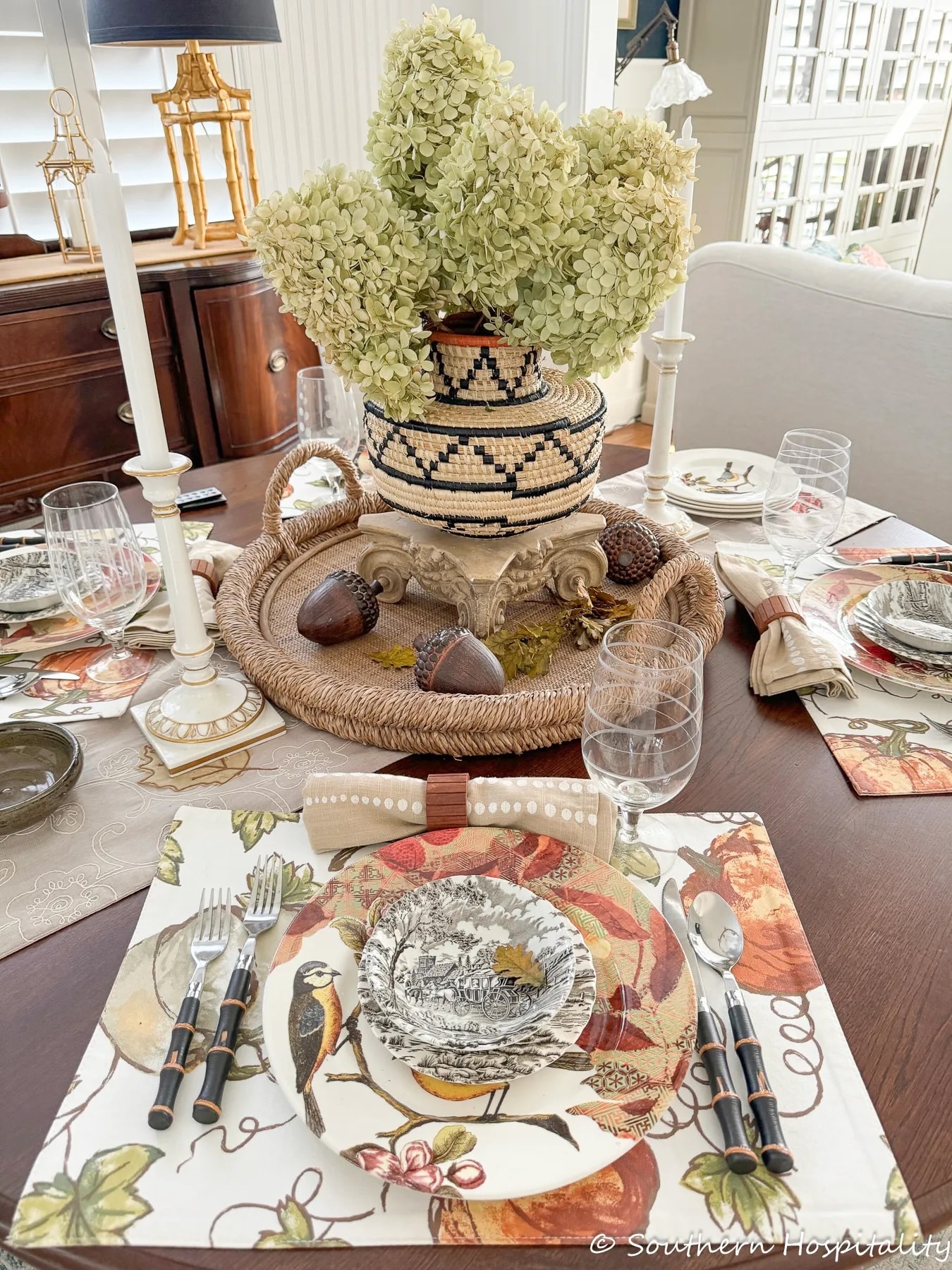fall dining room decor